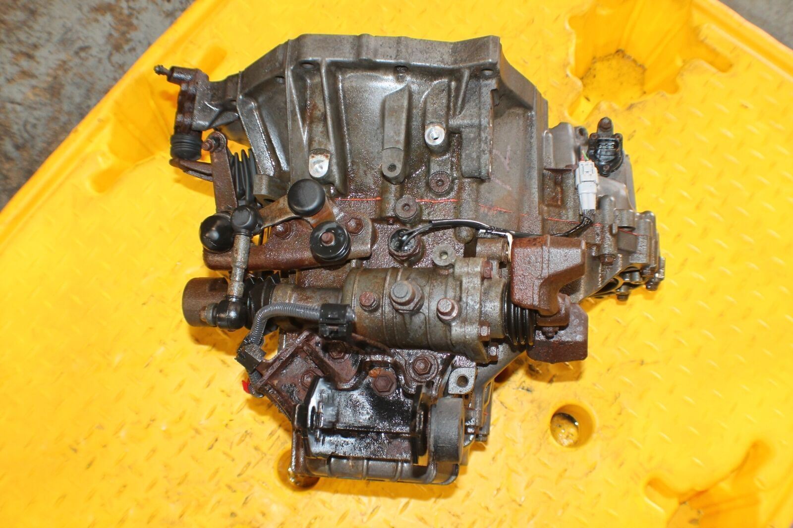 2006-2012 Toyota Yaris 1.5L 4-CYL 5-Speed Manual Transmission 1nz-fe 1nzfe #1 - Fresh Stock Dated February 2026