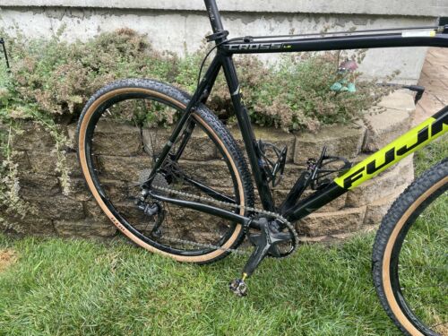 Fuji Cross 2.0 LE Series Gravel Cyclocross Road Bike 58 cm - Fresh Stock Dated February 2026