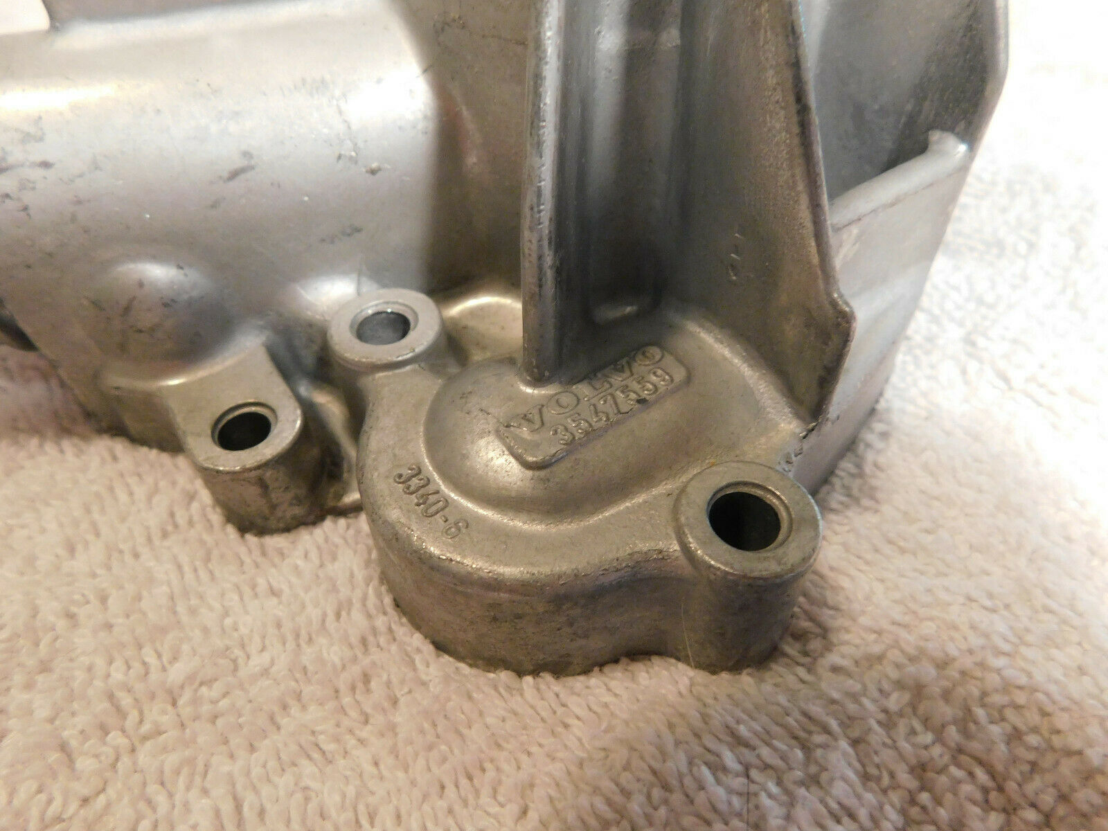 VOLVO PENTA 3547559 Water Pump BRAND NEW Genuine OE VOLVO VERY FAST SHIPPING!!! - Fresh Stock Dated February 2026