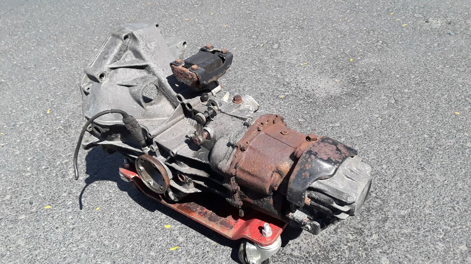 1986-1989 PORSCHE 944 RWD 5 SPEED MANUAL TRANSMISSION GEAR BOX 193K MILES OEM - Fresh Stock Dated February 2026