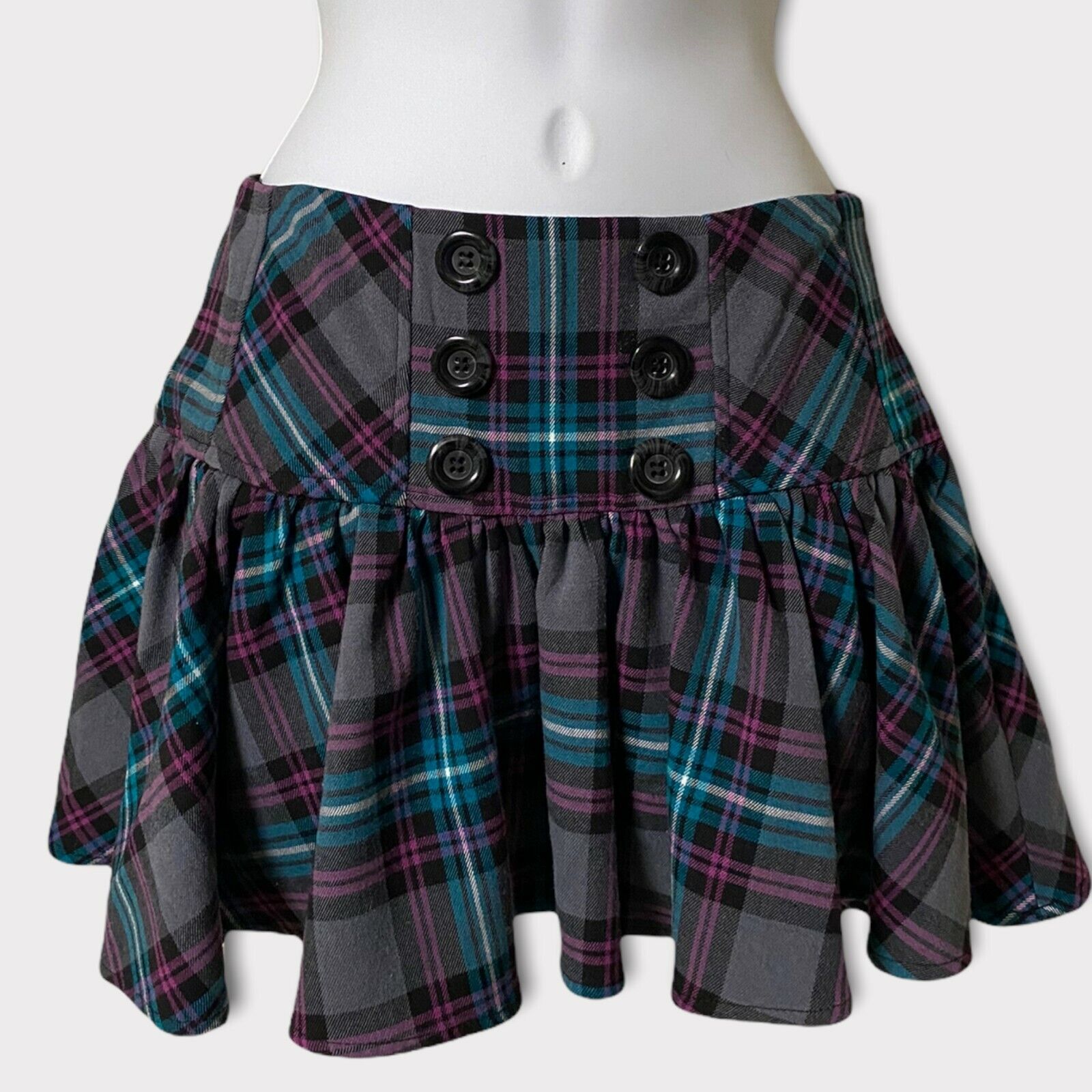Vintage Y2K 2000s CANDIES Purple Plaid Pleated Mini Skirt Lace Up Back W:27