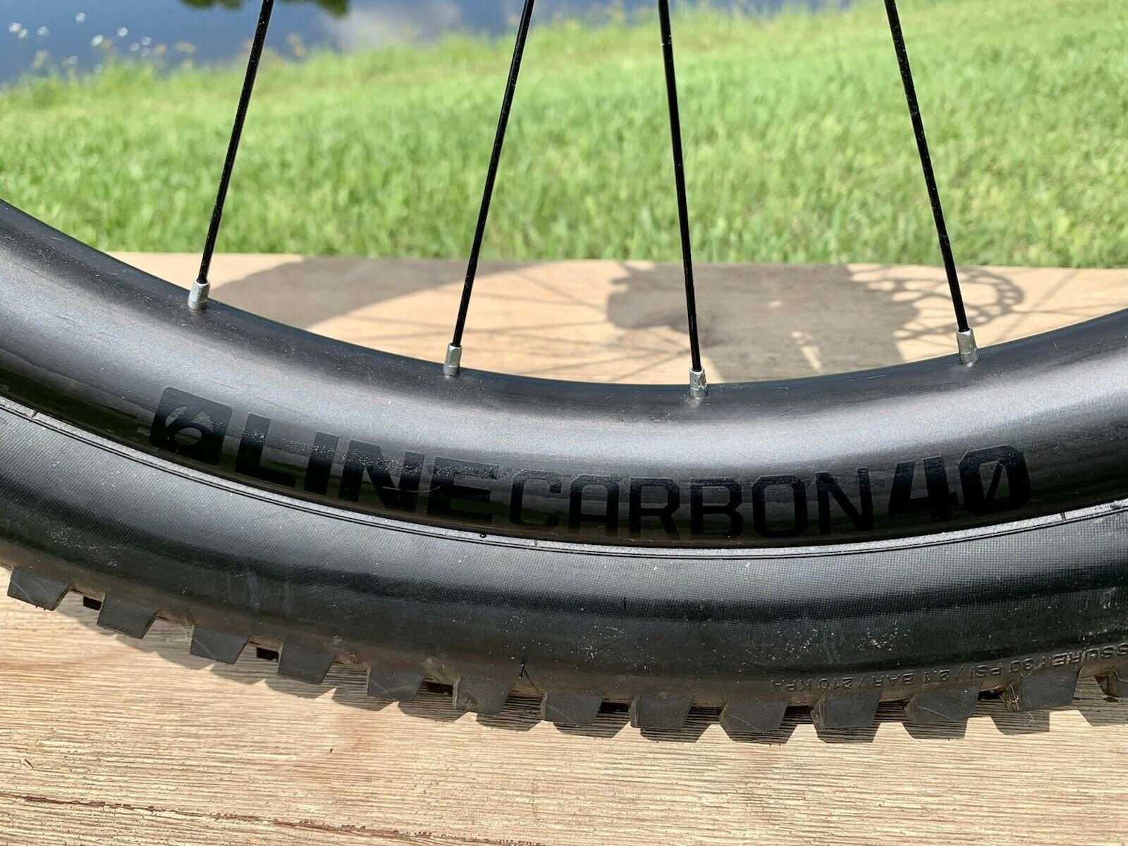 2019 Trek Fuel EX 9.8, 17.5”, 650b+/27.5” Upgraded Line Carbon 40 Wheels - Fresh Stock Dated February 2026