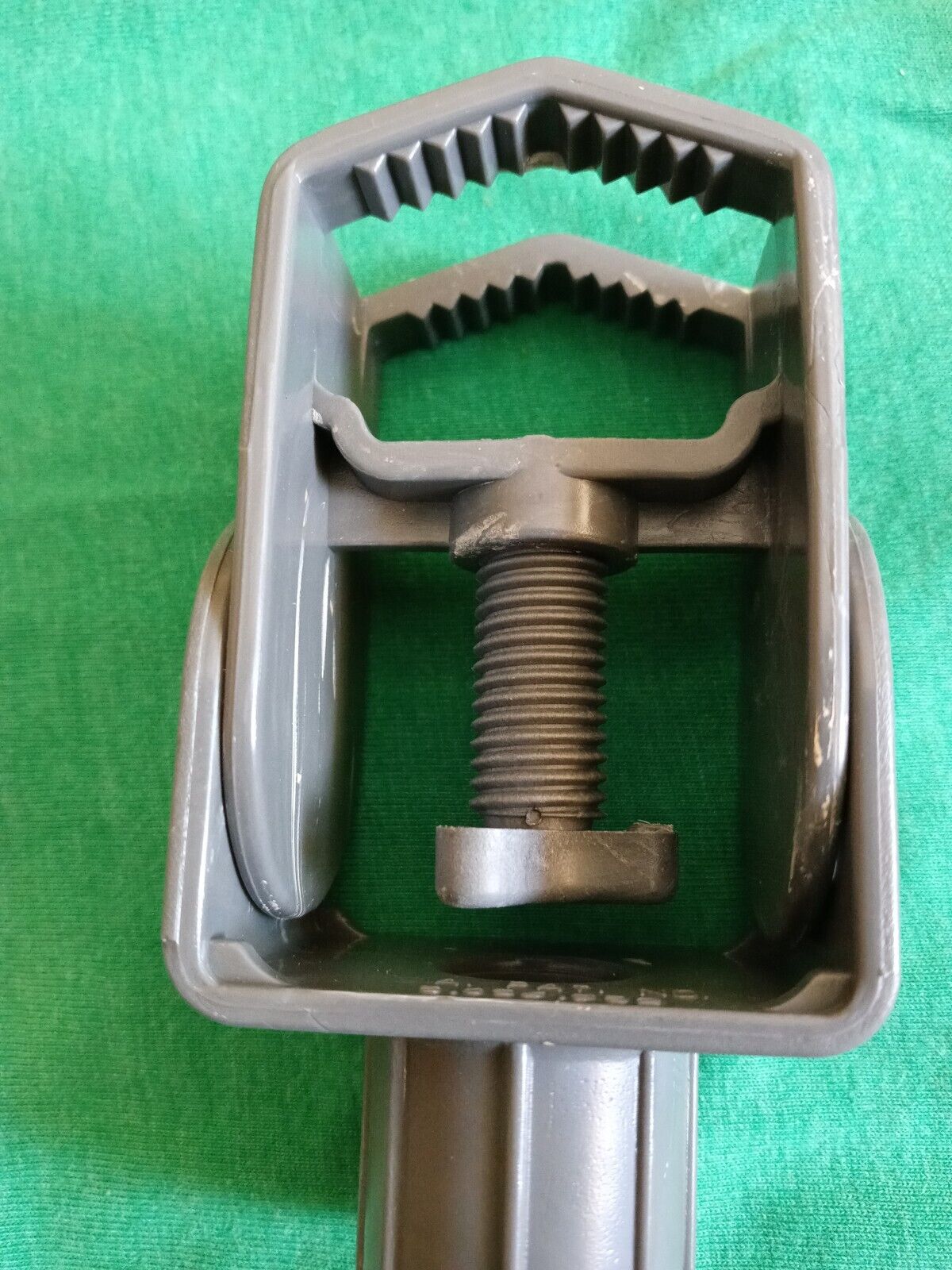 Amazon basics Brand New Extension Brush Holder, Paint Tools - Fresh Stock Dated February 2026