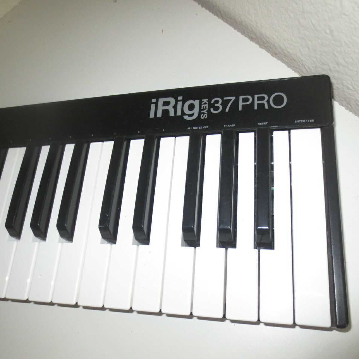 IRig Keys 37 PRO MIDI Controler Keyboard - Fresh Stock Dated February 2026