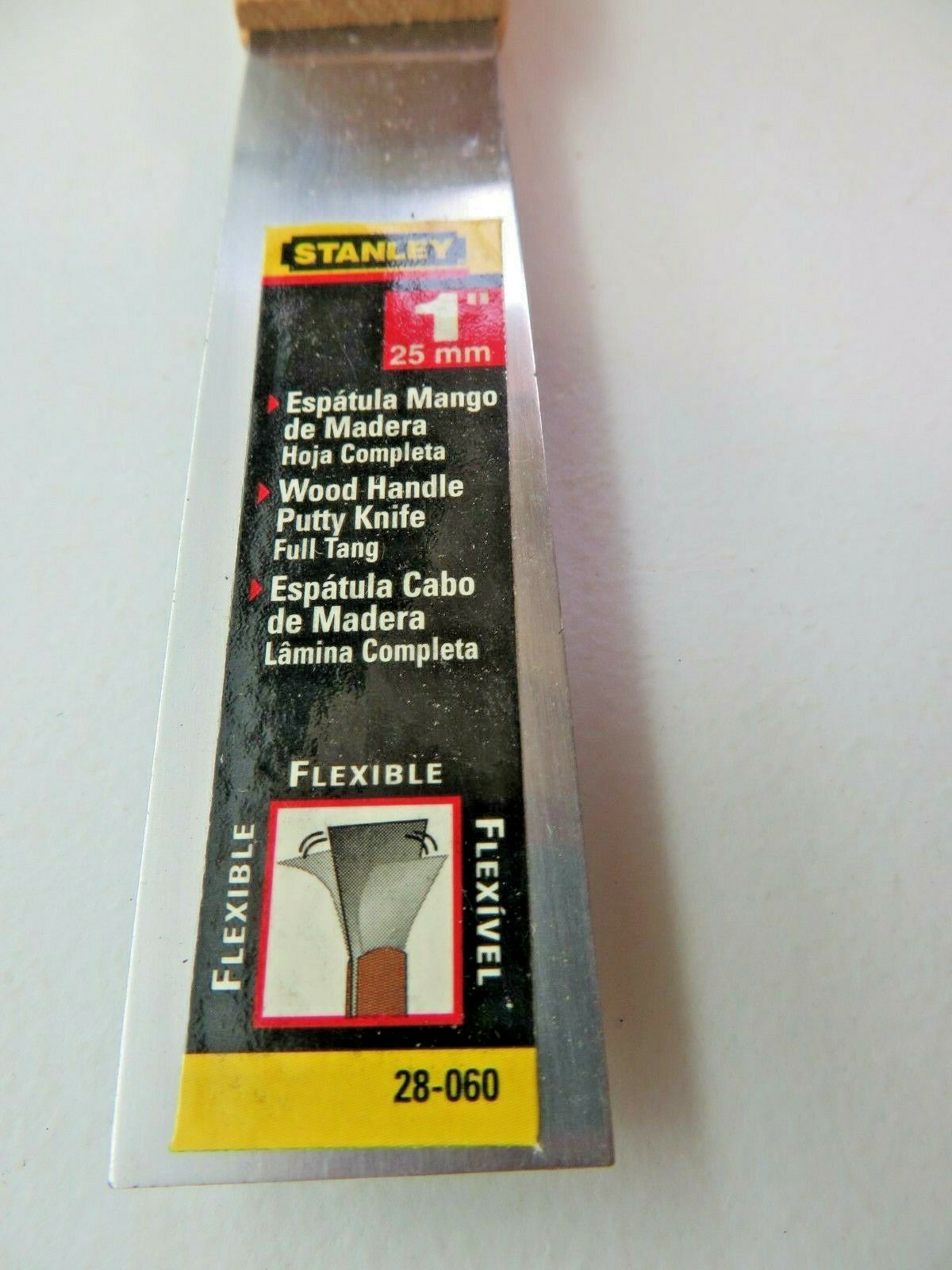 STANLEY Wood Handle Putty Knife 1