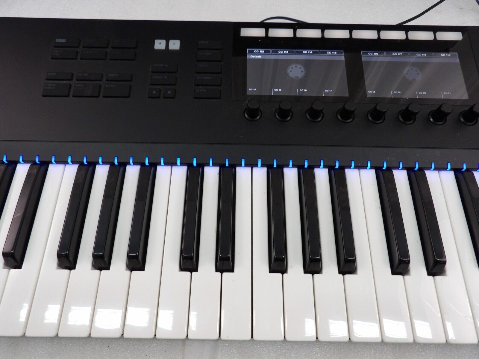 Native Instruments Komplete Kontrol S49 MK2 Smart Keyboard Controller - Fresh Stock Dated February 2026