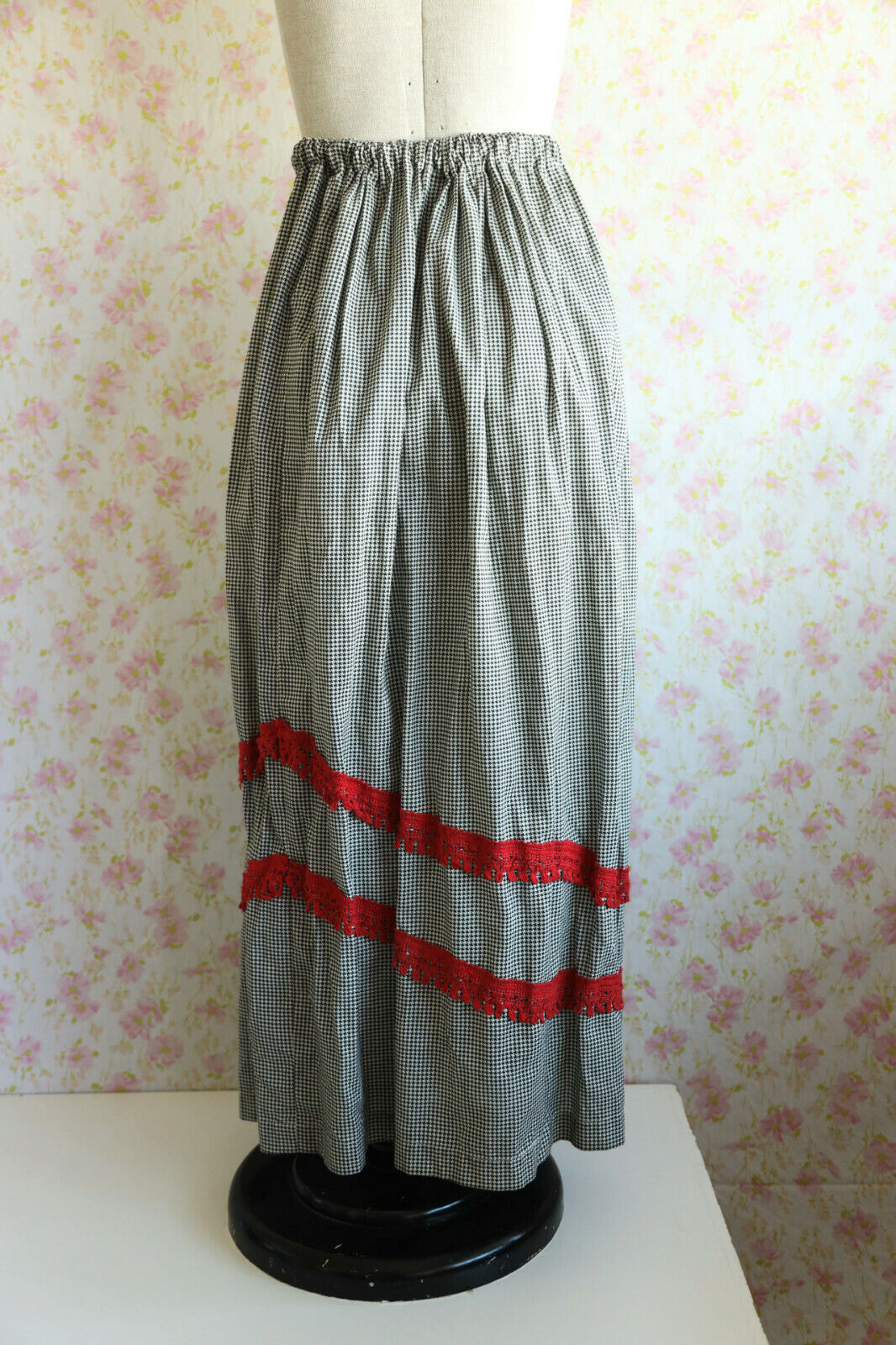 Vintage Houndstooth Prairie Skirt / Medium - Fresh Stock Dated February 2026
