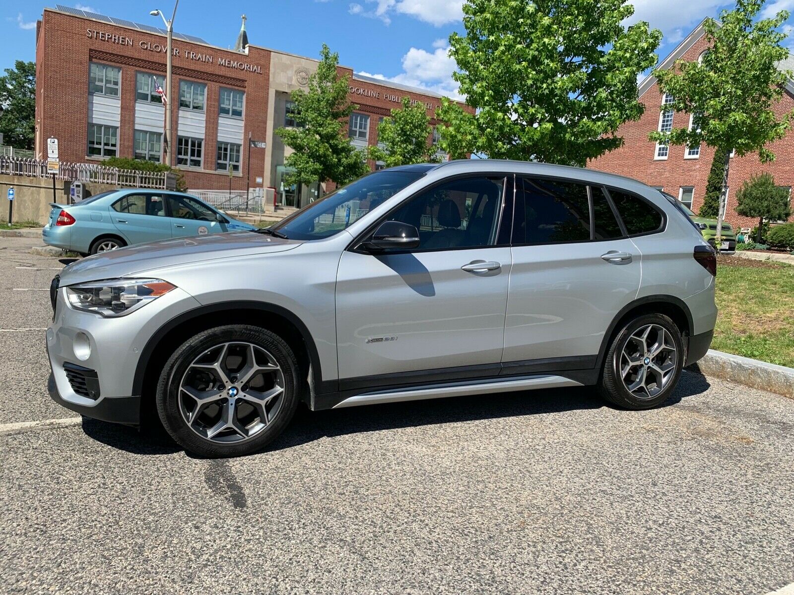 2016 BMW X1 XDRIVE28I 2016 BMW X1 SUV Grey AWD Automatic XDRIVE28I - Fresh Stock Dated December 2025