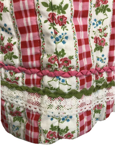 Vintage Handmade Skirt Juniors XS Quilted Foral￼ Prairie Country Ric Rac Trim ￼ - Fresh Stock Dated February 2026