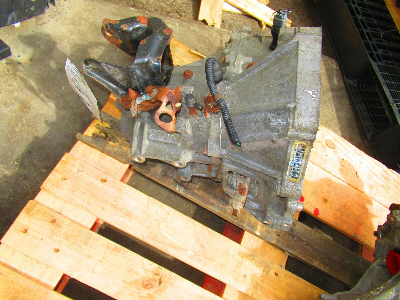 JDM HONDA CIVIC SOHC 1.5L VTEC 5SPEED TRANSMISSION JDM D15B S40 MANUAL TRANNY - Fresh Stock Dated February 2026