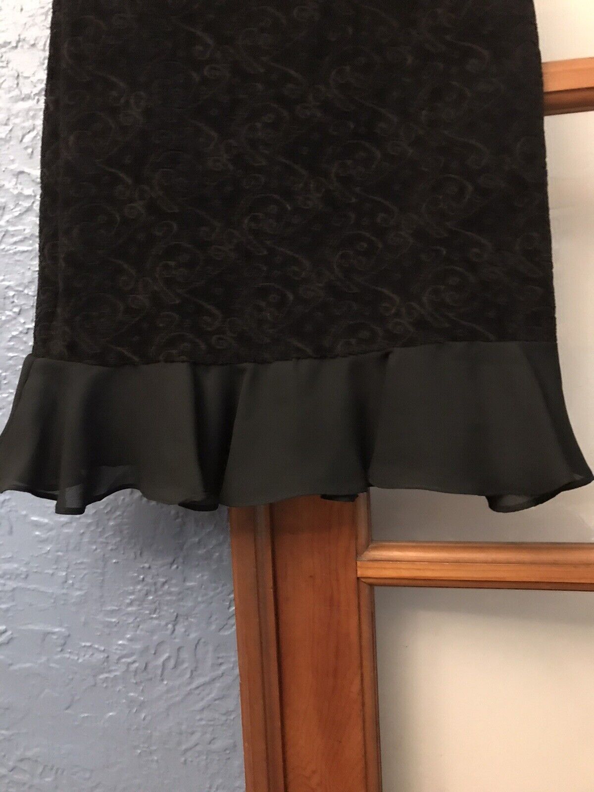 VINTAGE 90s CONTEMPO Little Black Velvet Ruffled Skirt Sexy! Size XS/S Rare Find - Fresh Stock Dated March 2026