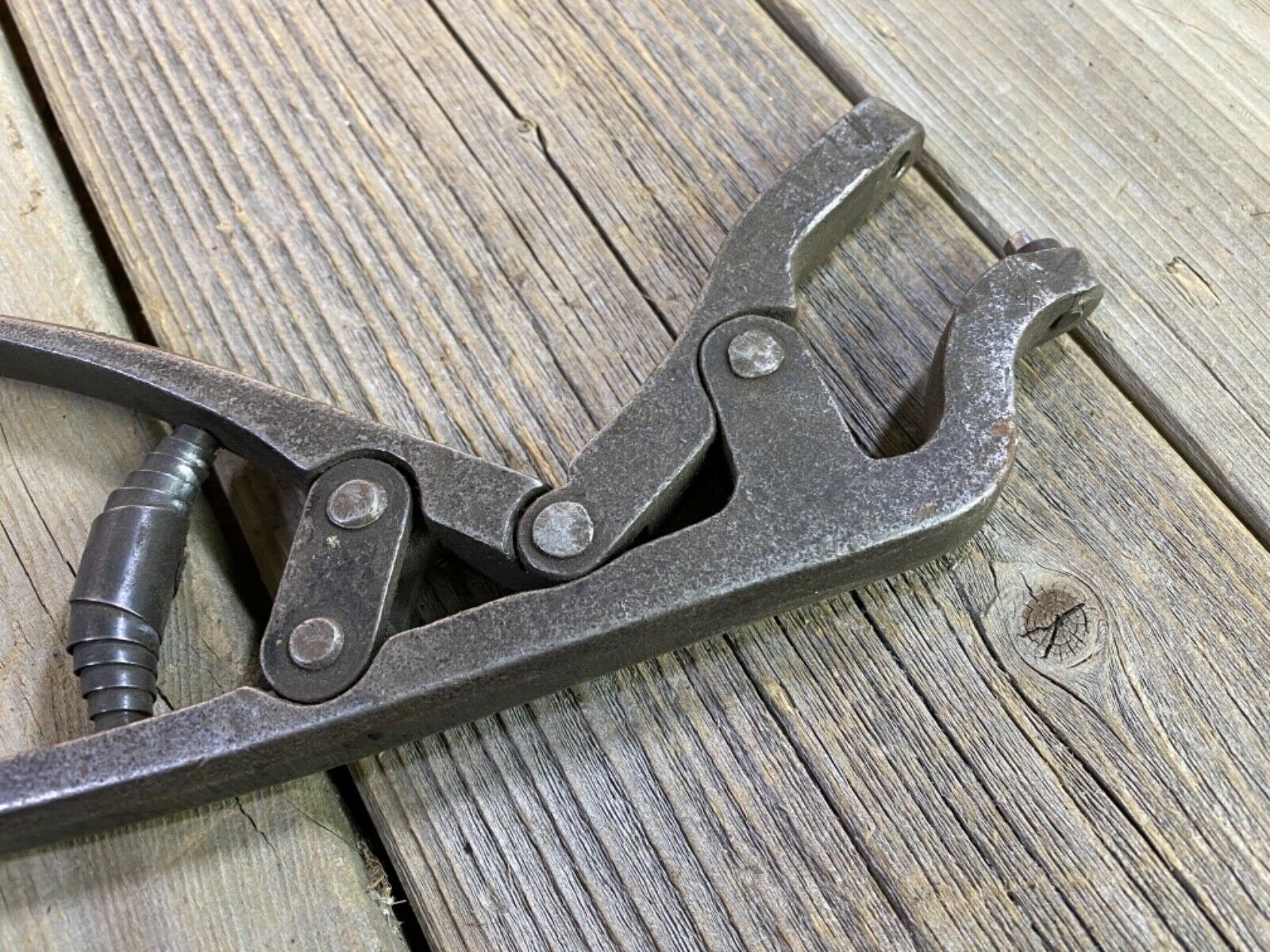 VINTAGE ANTIQUE BICYCLE ELDI DBGM PLIERS GERMANY FENDER HOLE TOOL CAST IRON USED - Fresh Stock Dated December 2025