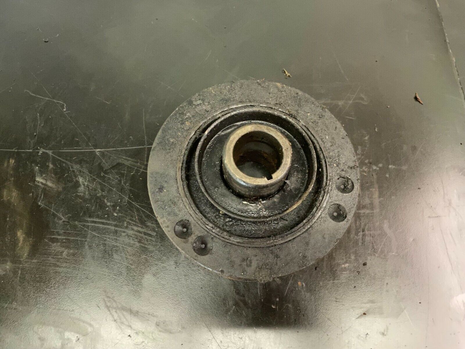 DAMPER harmonic balancer Chrysler Marine 318 V8 - Fresh Stock Dated February 2026