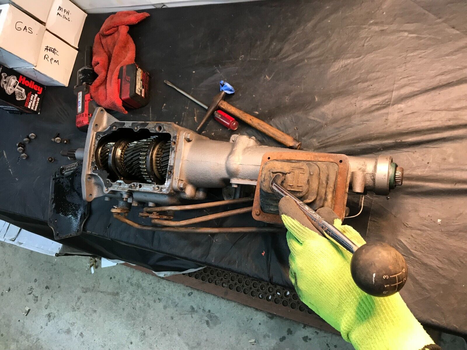 1971-73 Torino Top Loader 4-Speed transmission w Original hurst Shifter - Fresh Stock Dated February 2026