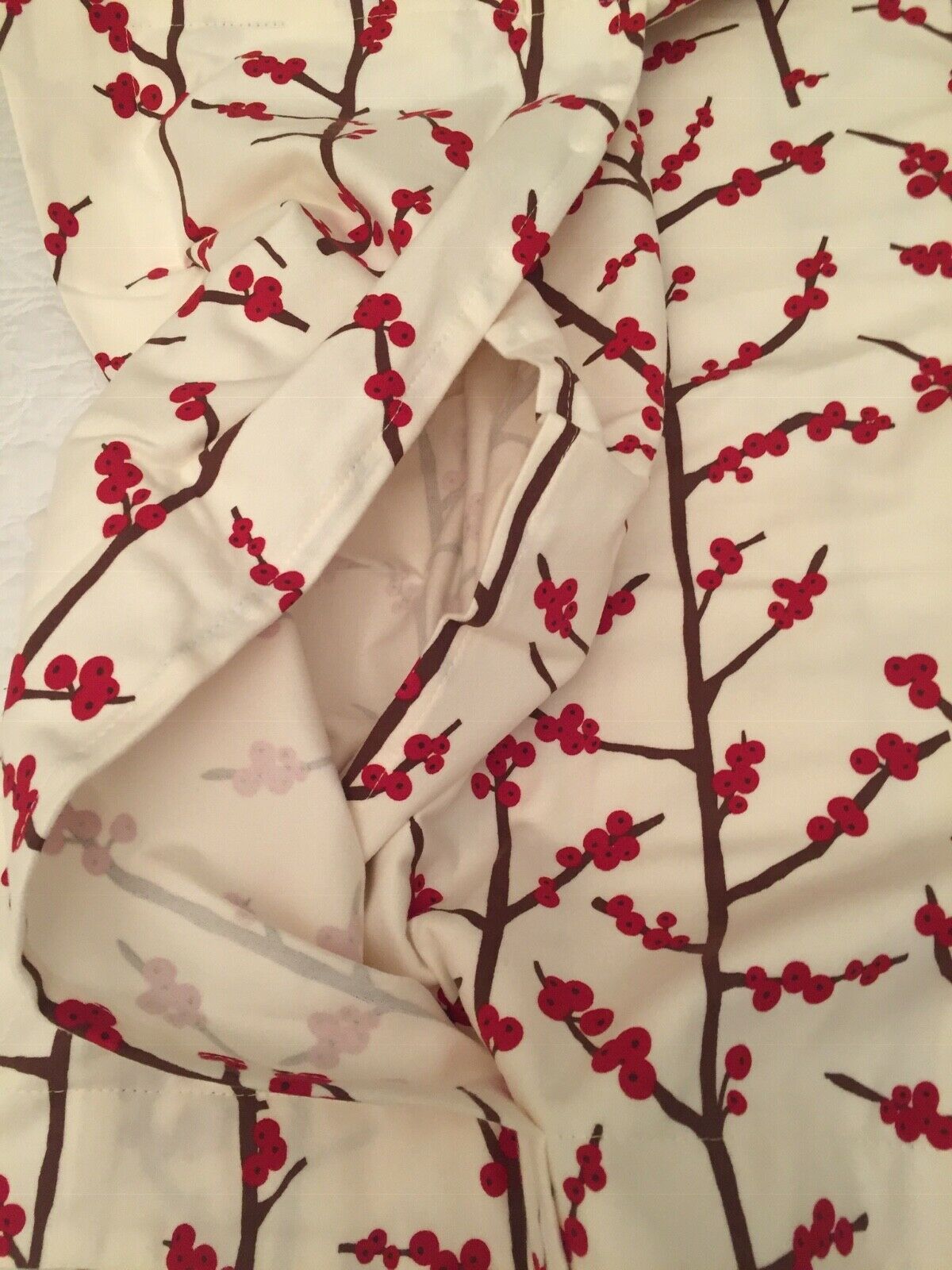 Garnet Hill Red Berry Brown Twig Supima Cotton Flannel Pillow Sham Set (2) NIP - Fresh Stock Dated December 2025