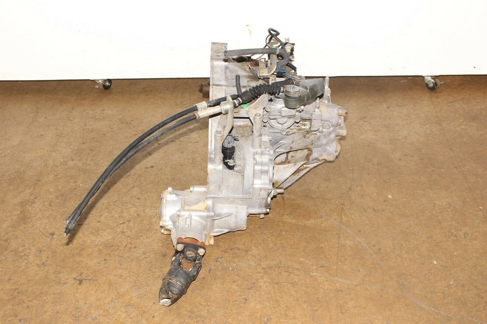 JDM 97-98-99-00 HONDA CRV AWD B20B B20Z MANUAL TRANSMISSION 4X4 TRANS - Fresh Stock Dated December 2025