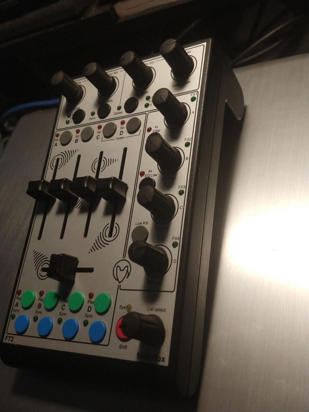 Faderfox FT3 : four-deck dj controller : mint condition : USB cable included - Fresh Stock Dated February 2026