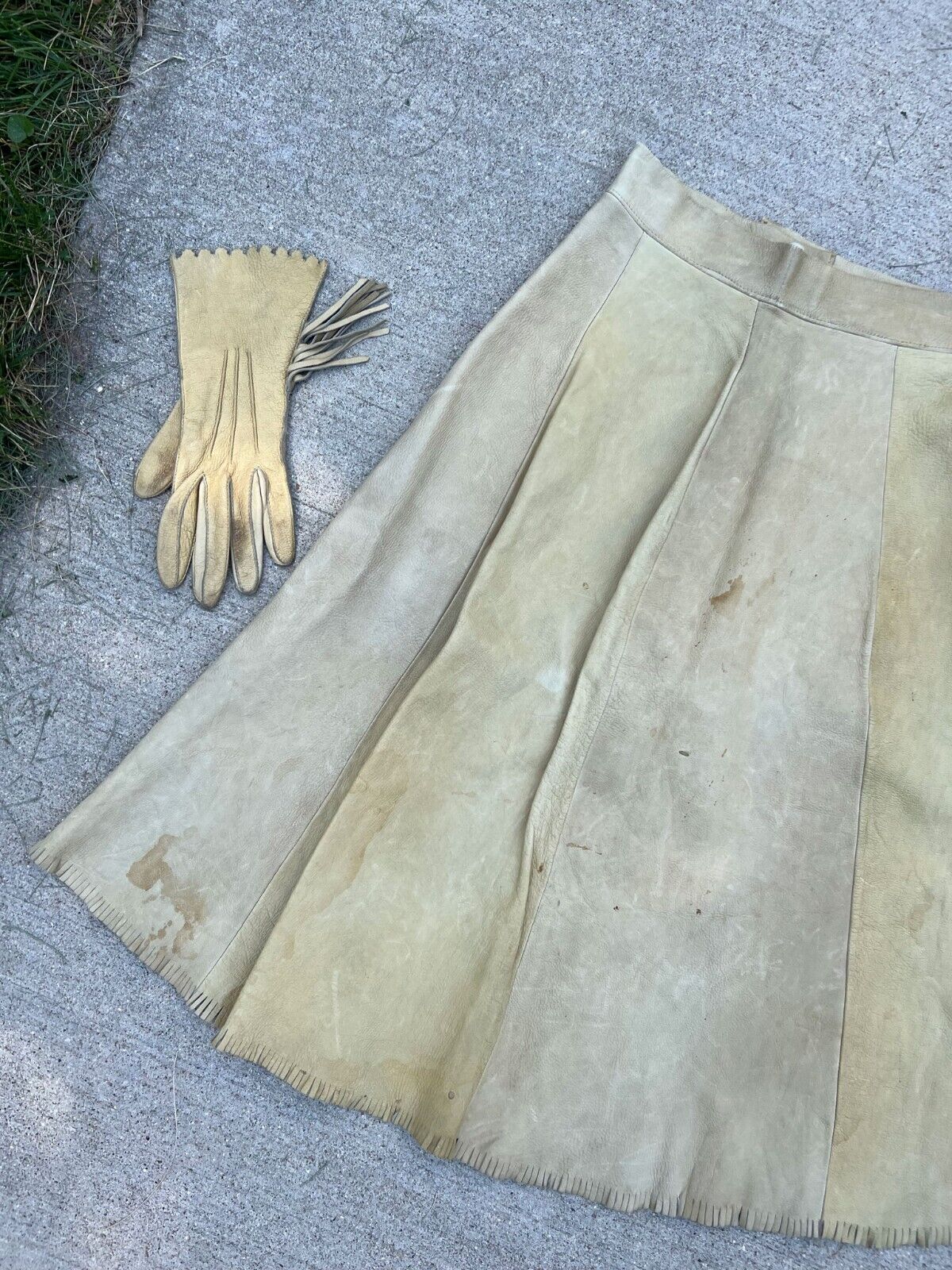 Vintage 1930s Womens Leather Western Skirt and Matching Gloves Rodeo Country 30s - Fresh Stock Dated March 2026