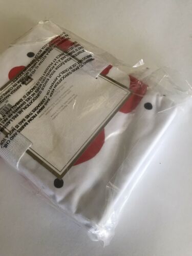 Pottery Barn Peanuts Charlie Brown Snoopy Woodstock Standard Pillowcases – Set 2 - Fresh Stock Dated December 2025