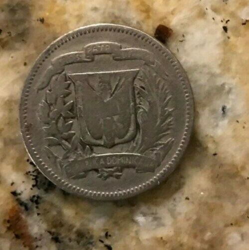 1961 DOMINICAN REPUBLIC Silver Liberty Arms Antique Coin 5 centavos 5 gramos - Fresh Stock Dated December 2025