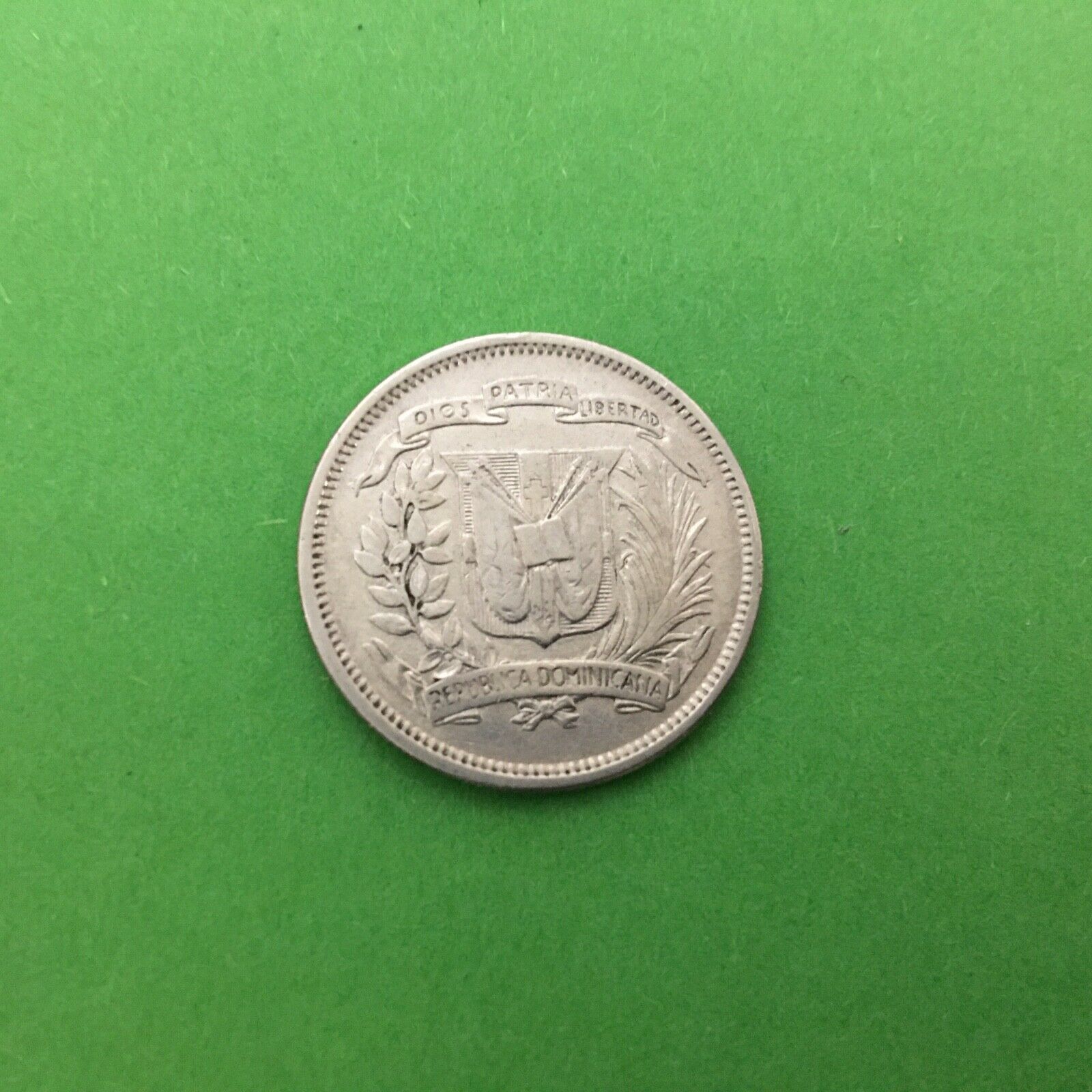 DOMINICAN REPUBLIC  25  CENTAVOS  1944  KM 20 VF. - Fresh Stock Dated December 2025