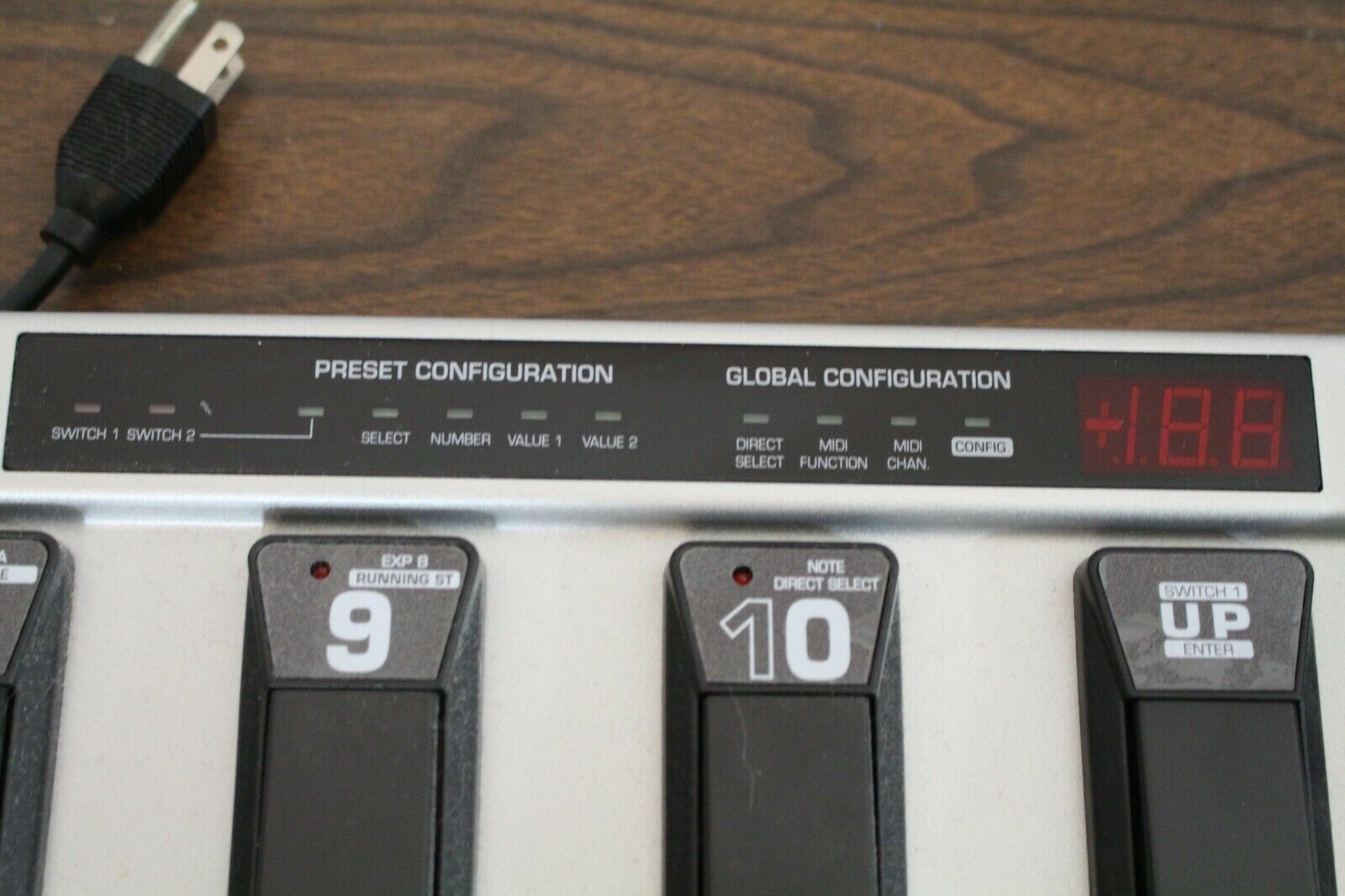 Behringer FCB-1010 Midi Foot Controller with Uno Chip Upgrade - Fresh Stock Dated December 2025