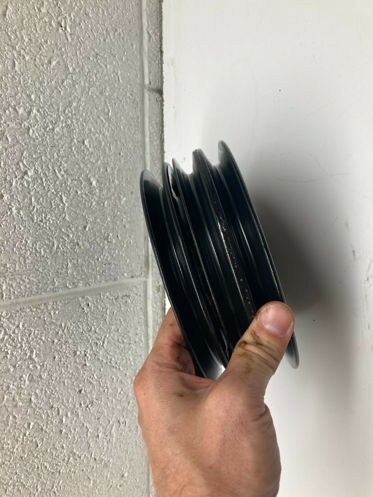 Y2  33863 3858533 Mercruiser & Volvo Harmonic Balancer Damper Pulley GM 4.3-5.7 - Fresh Stock Dated February 2026