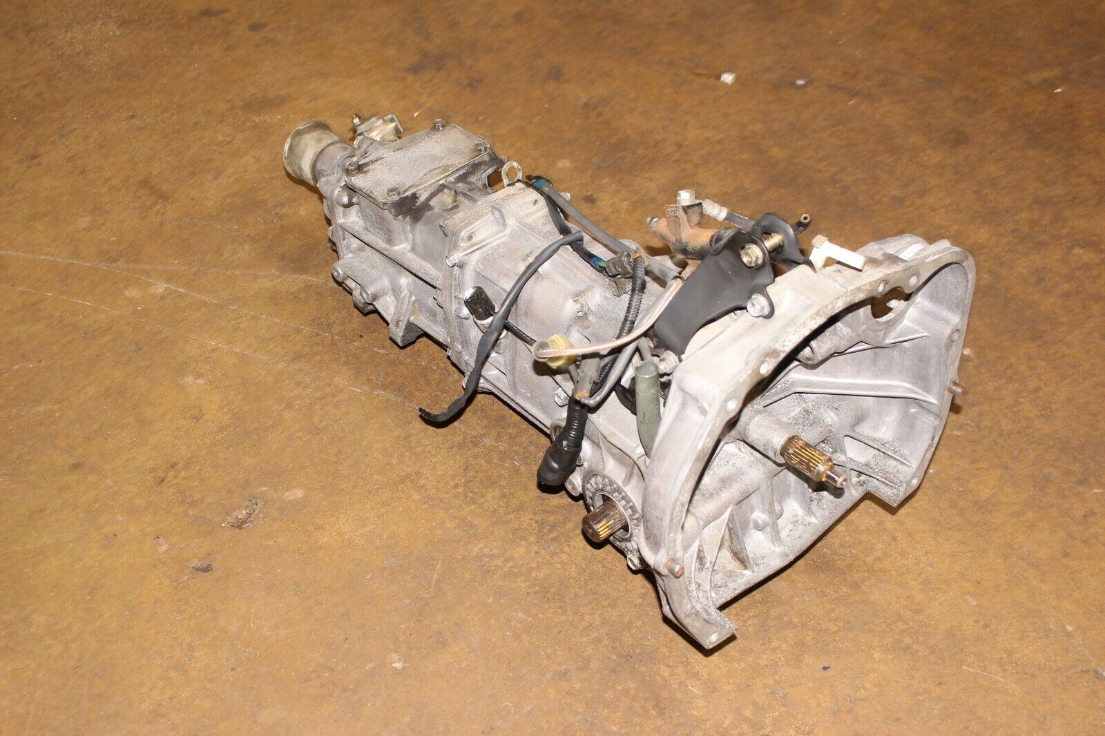 JDM 1995-1996 SUBARU IMPREZA 5 SPEED MANUAL TRANSMISSION AWD 3.9 RATIO - Fresh Stock Dated February 2026
