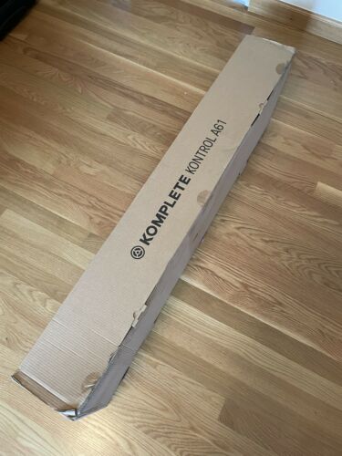 Native Instruments A61 Komplete Kontrol Keyboard - Fresh Stock Dated February 2026