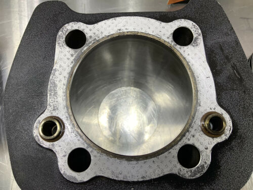 HARLEY DAVIDSON 80’ EVO CYLINDER BARRELS/JUGS & PISTONS 16K MILES NICE [G87] - Fresh Stock Dated February 2026