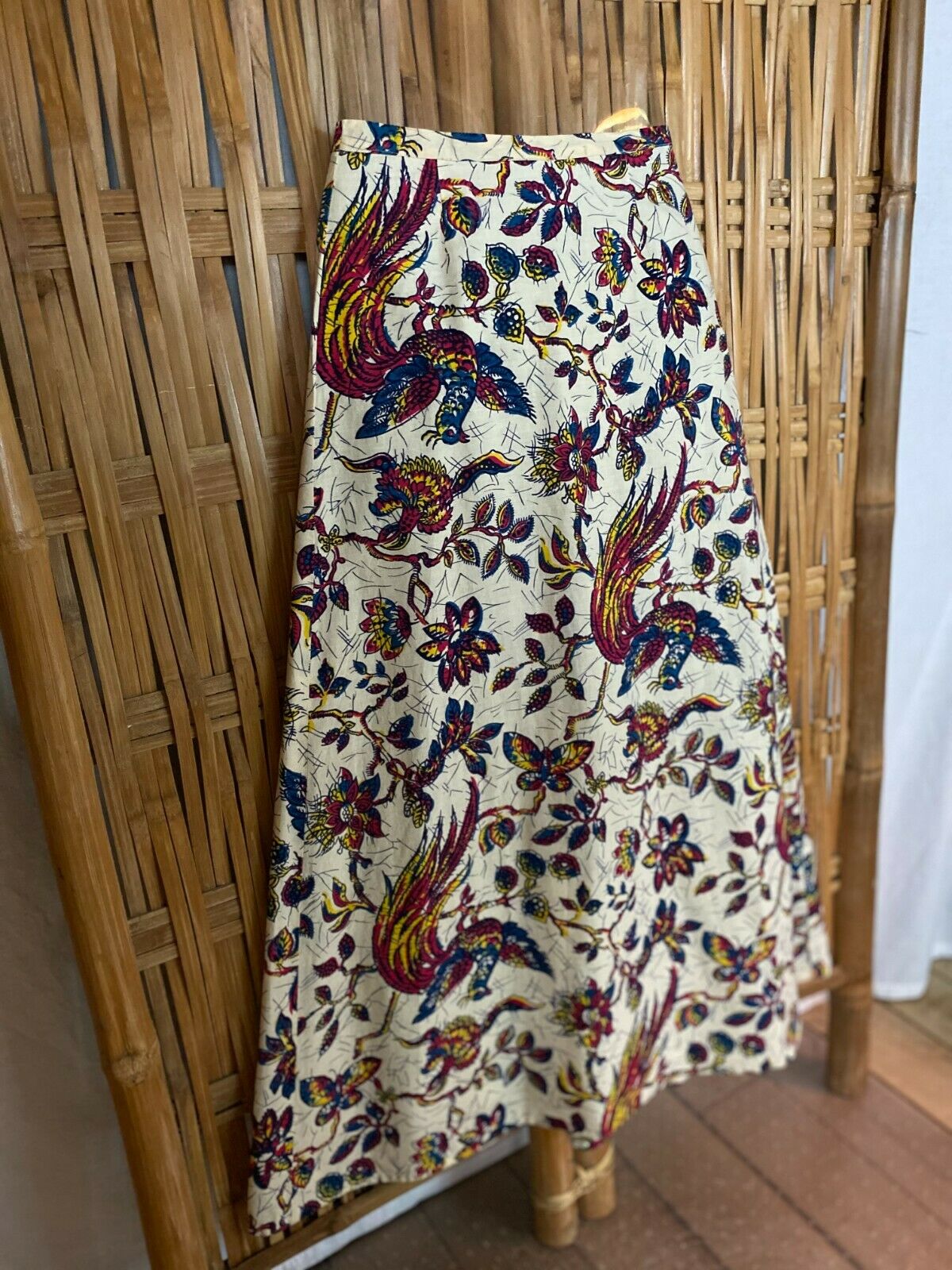 VTG 60-70s Hand Made Skirt A Line Cream Red Floral Peacock Birds Hippy Boho S - Fresh Stock Dated February 2026