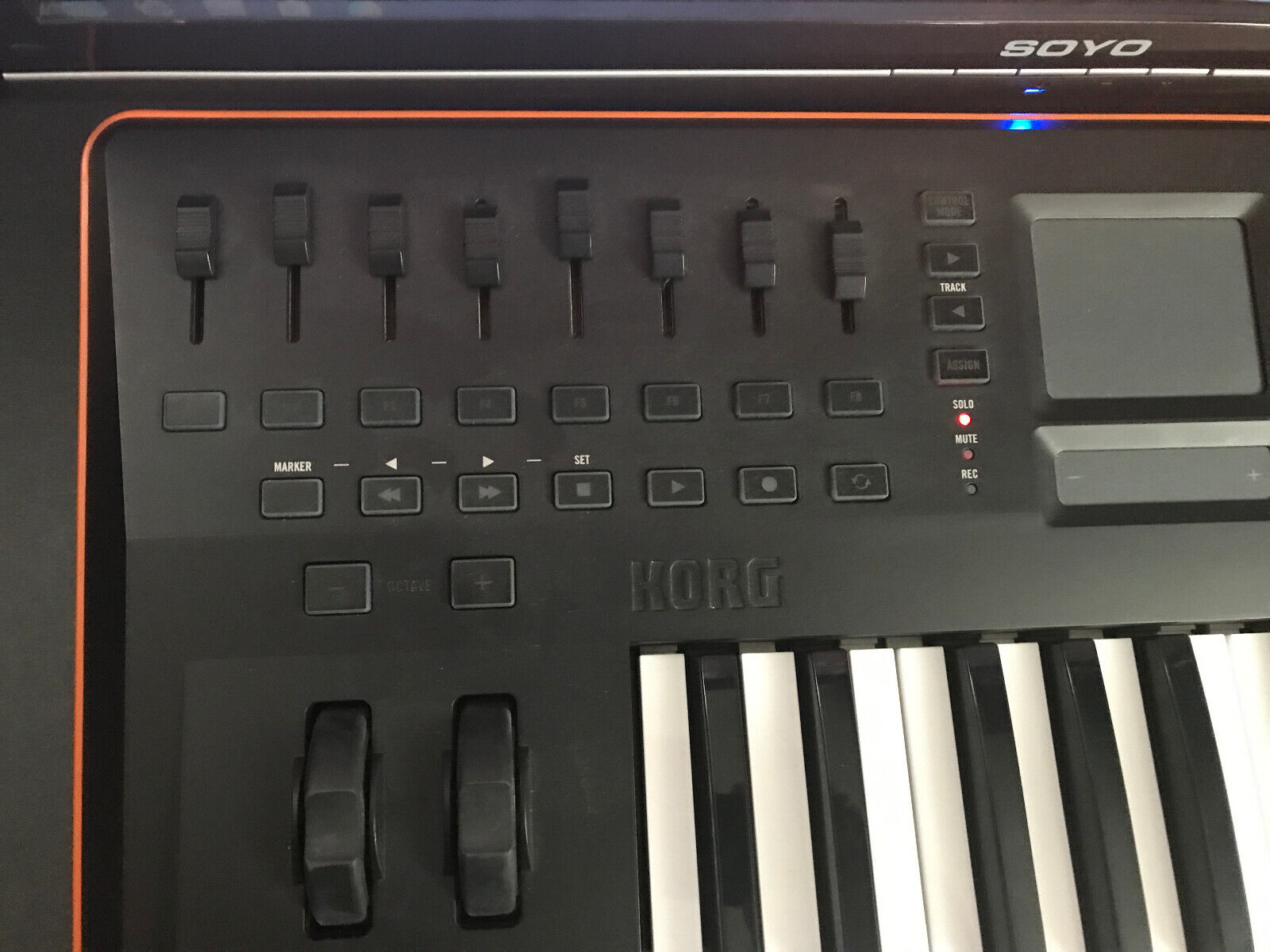 KORG TAKTILE 25 MIDI/USB Controller KEYBOARD with Orange Base - Fresh Stock Dated February 2026
