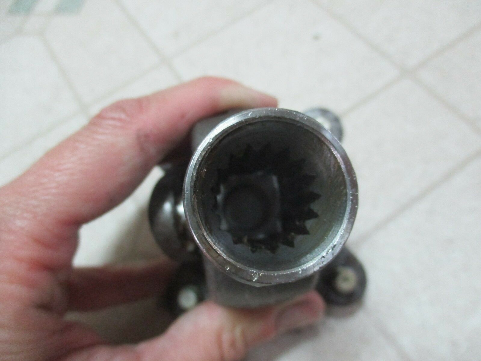 82 Yamaha Maxim XJ750 Motorcycle Shaft Drive U Joint Coupler 81 83 550 Seca ? - Fresh Stock Dated February 2026