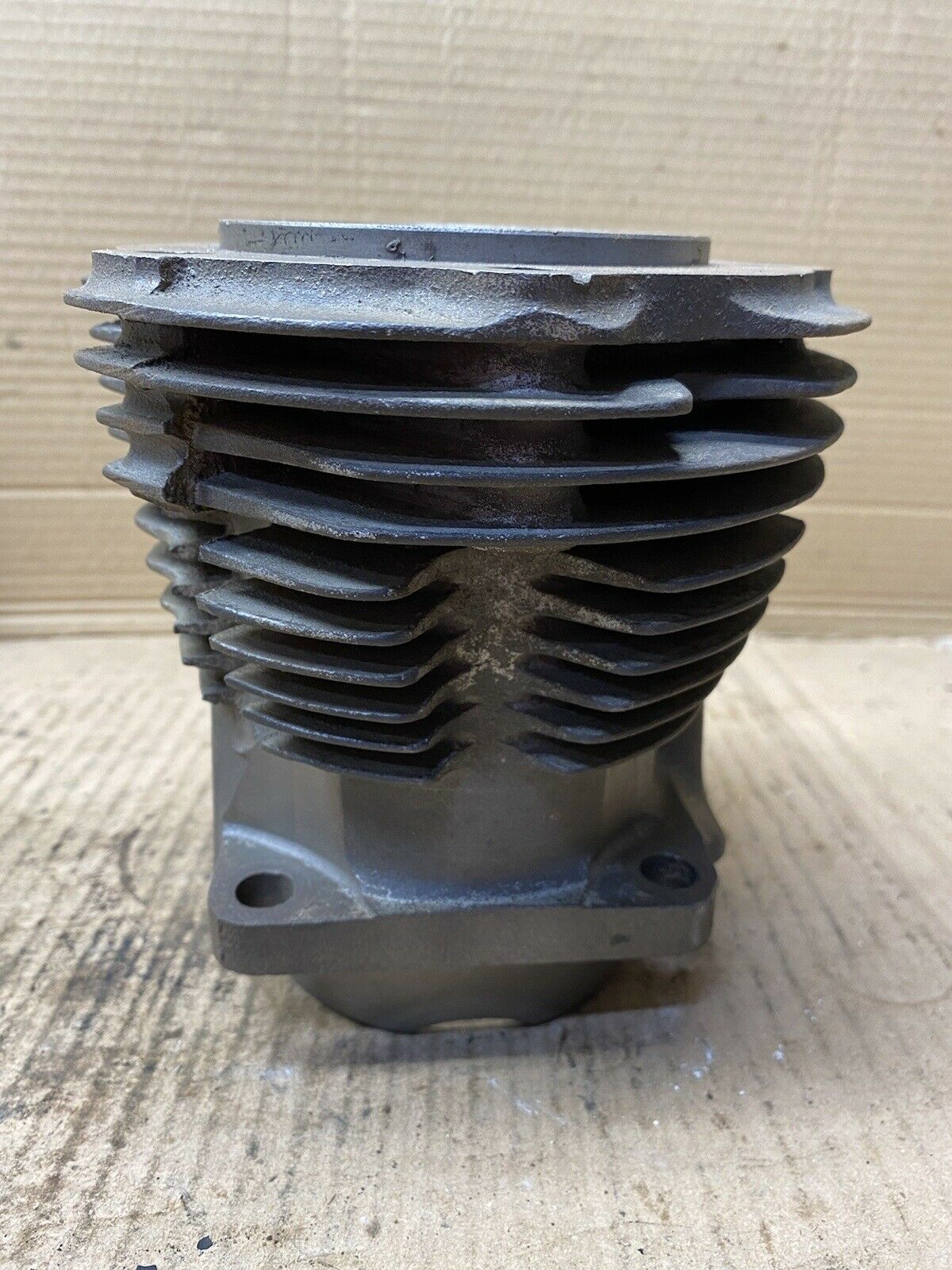 Harley-Davidson Panhead Rear Cylinder Jug 1948-64 - Fresh Stock Dated February 2026