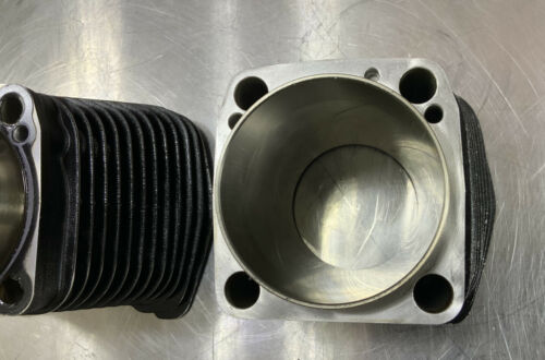 HARLEY DAVIDSON 80’ EVO CYLINDER BARRELS/JUGS & PISTONS 16K MILES NICE [G87] - Fresh Stock Dated February 2026