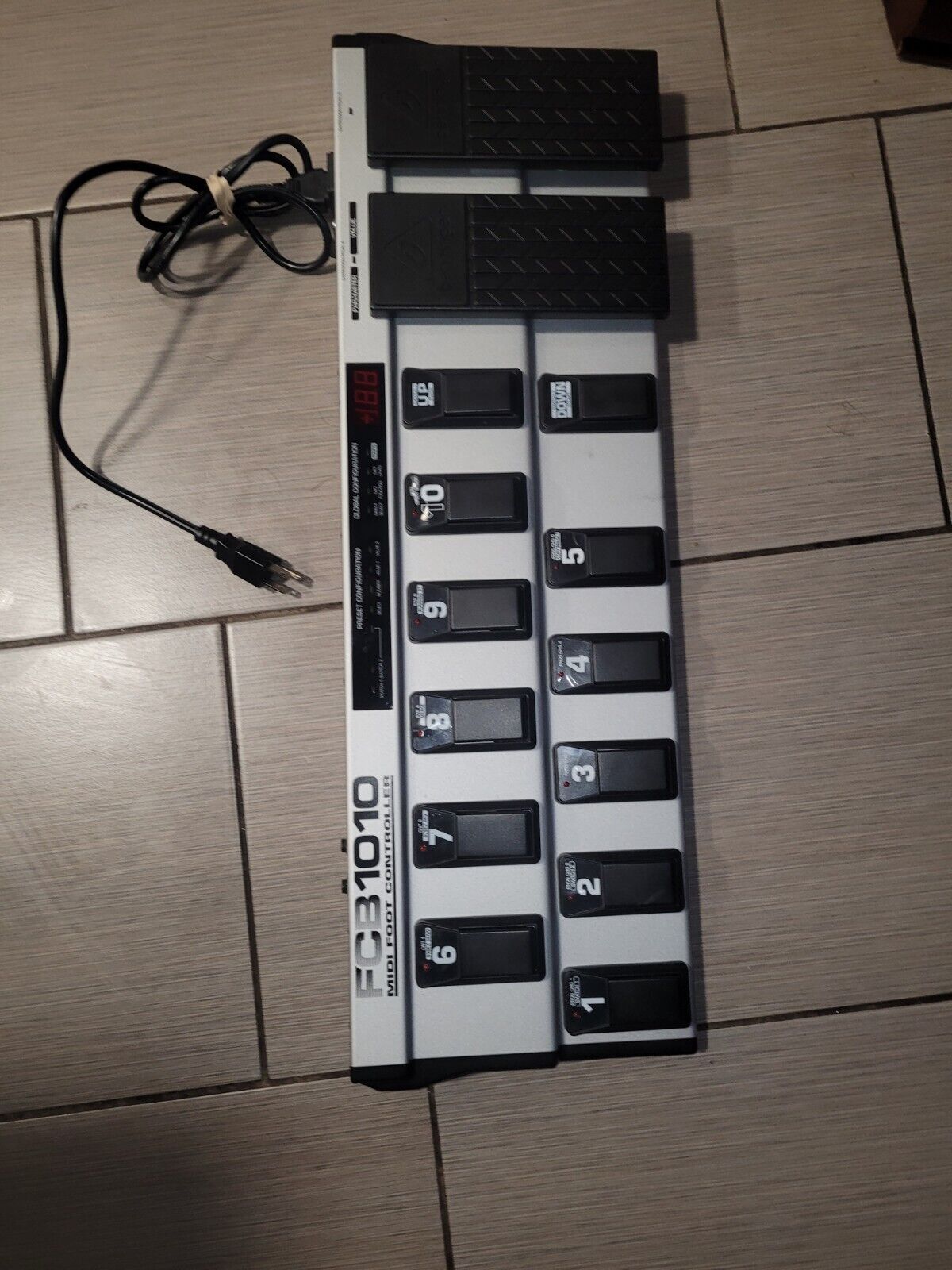 Behringer FCB1010 Ultra-Flexible MIDI Foot Controller used - Fresh Stock Dated February 2026