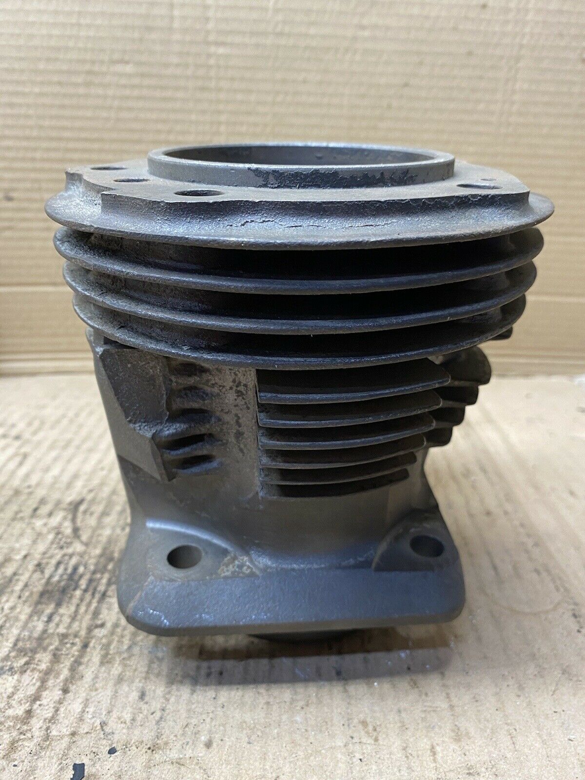 Harley-Davidson Panhead Rear Cylinder Jug 1948-64 - Fresh Stock Dated February 2026