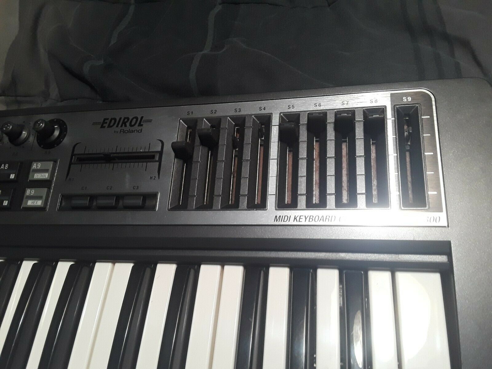 ROLAND PCR-300 EDIROL USB keyboard USB POWERED CONTROLLER, Read description!! - Fresh Stock Dated February 2026