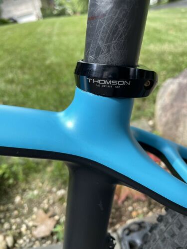 Small 15.5” Carbon hard tail Mountain Bike Sub 20 Weight weenie XT King Stans - Fresh Stock Dated February 2026