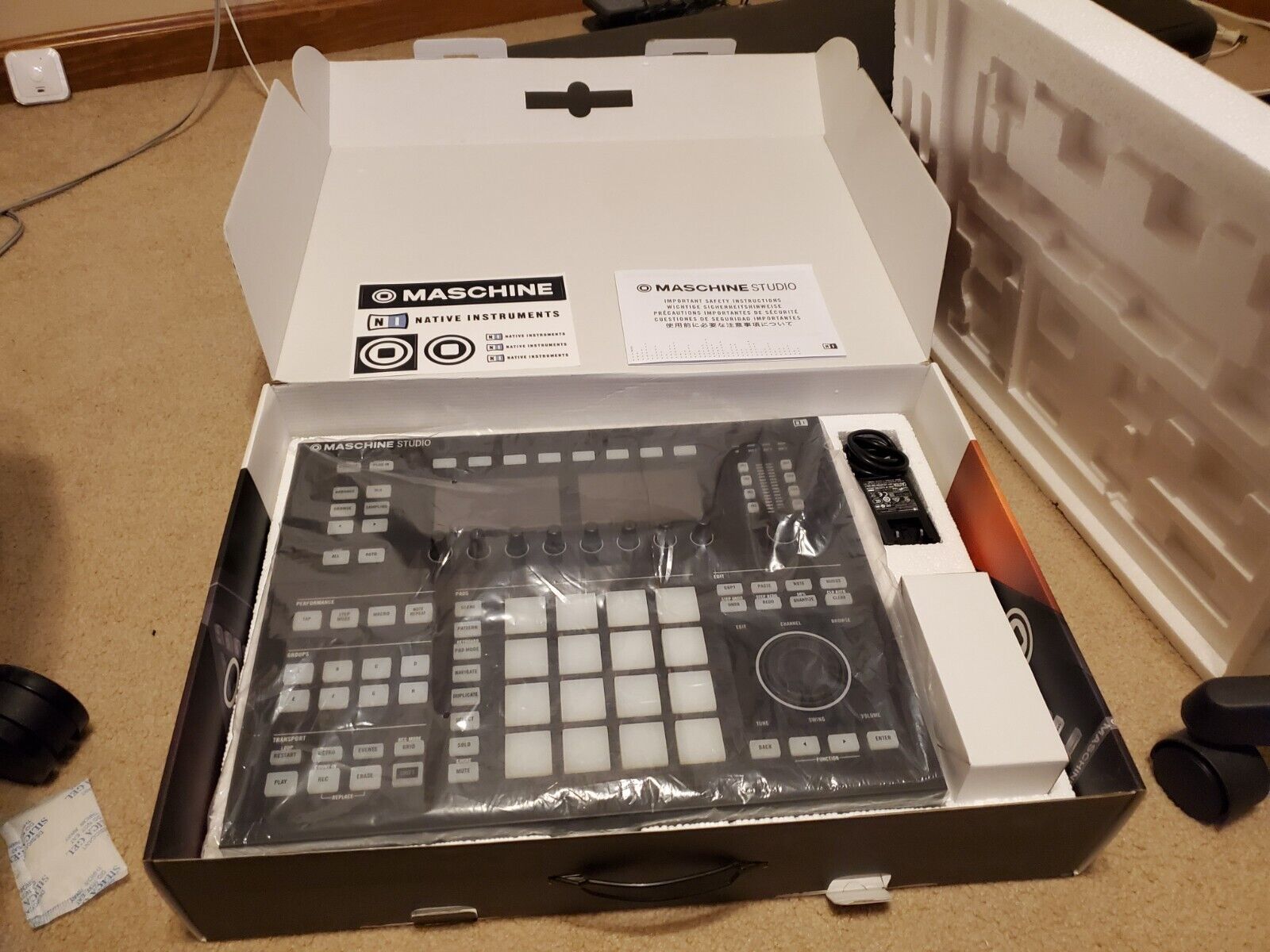 Maschine Studio with DeckSaver Cover - Fresh Stock Dated February 2026