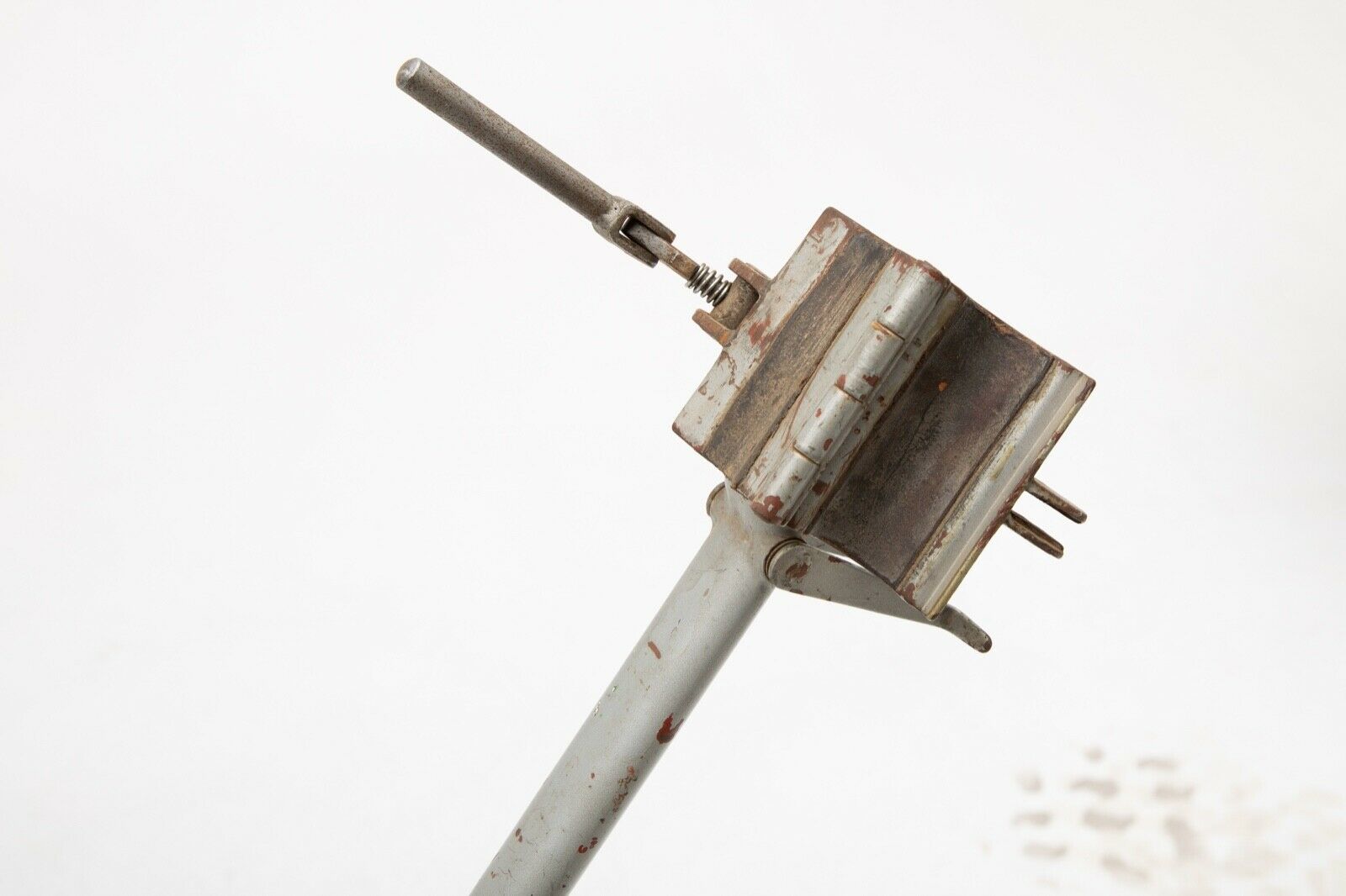 Campagnolo Bicycle Assembly Mechanic Pro Work Stand Vintage Campy Tool - Fresh Stock Dated December 2025