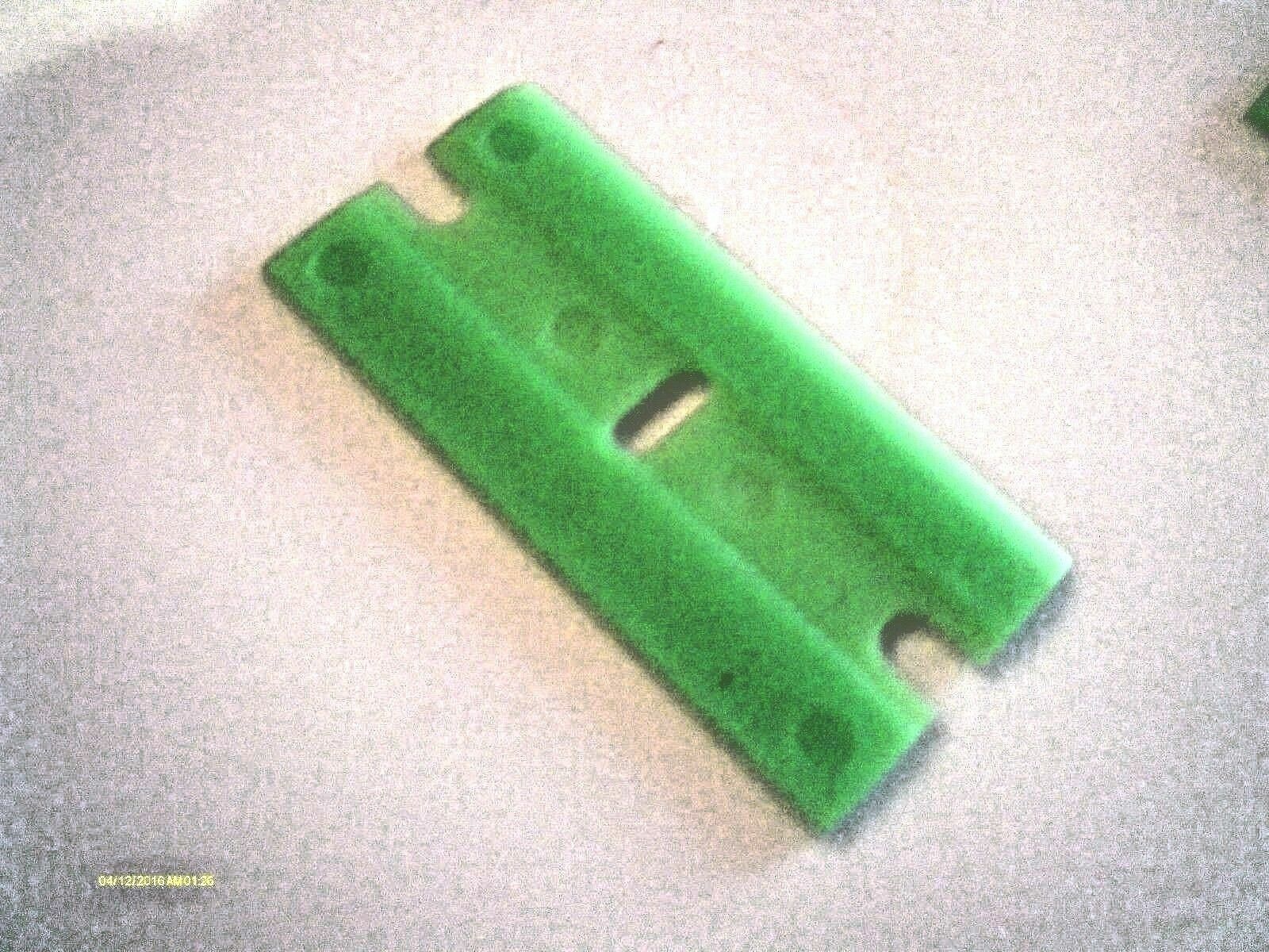 25 Pcs CHISEL EDGE Plastic Razor Blades PLUS One Mini Razor Scraper Pinstripe YE - Fresh Stock Dated February 2026