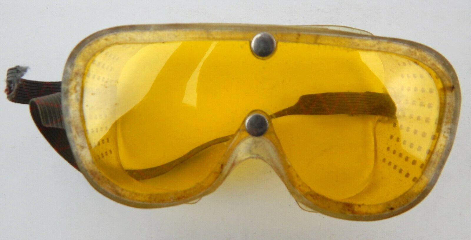 1C Pair Goggles Boxed 1950s Yellow Green Tint Steampunk Cosplay - Fresh Stock Dated February 2026