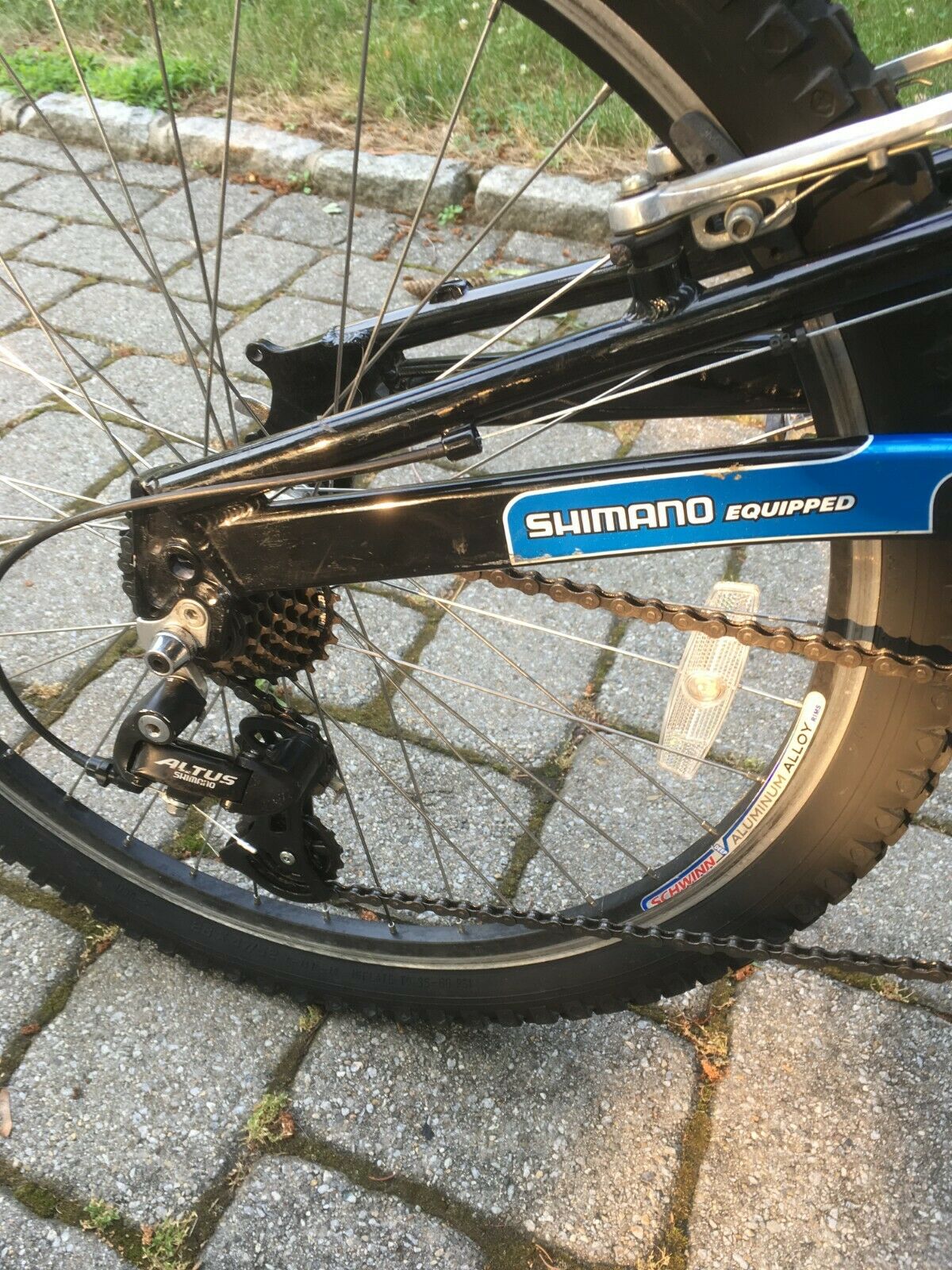 Schwinn S15 mens mountain bike mans medium full suspension aluminum bicycle - Fresh Stock Dated December 2025