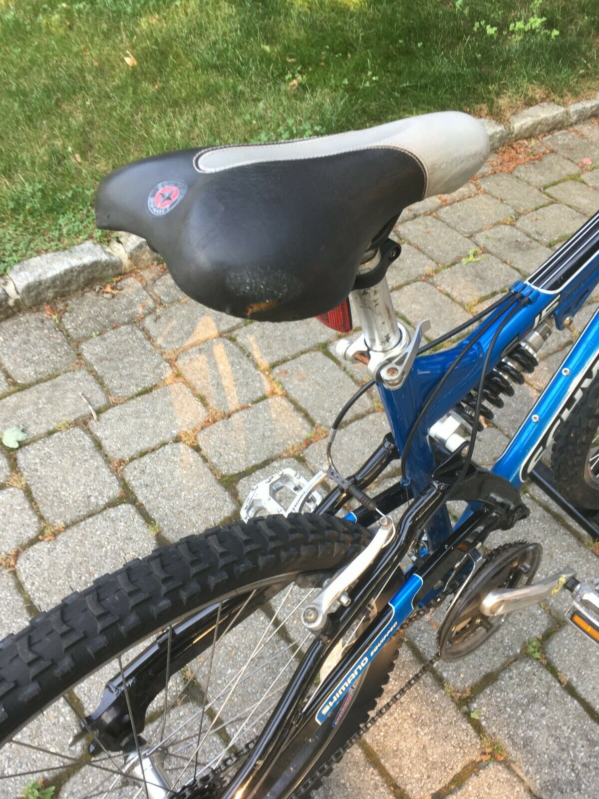 Schwinn S15 mens mountain bike mans medium full suspension aluminum bicycle - Fresh Stock Dated December 2025