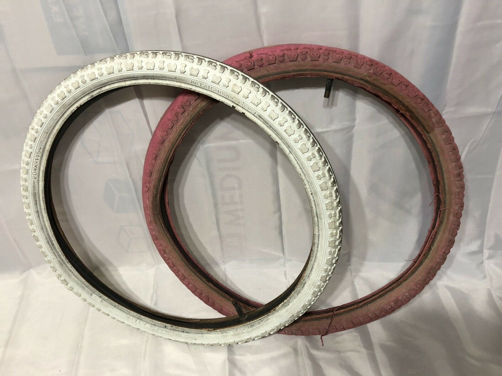 GT TIRES 20 X 1.75 WHITE LAVENDER FREESTYLE OLD SCHOOL BMX PERFORMER PRO PFT - Fresh Stock Dated December 2025