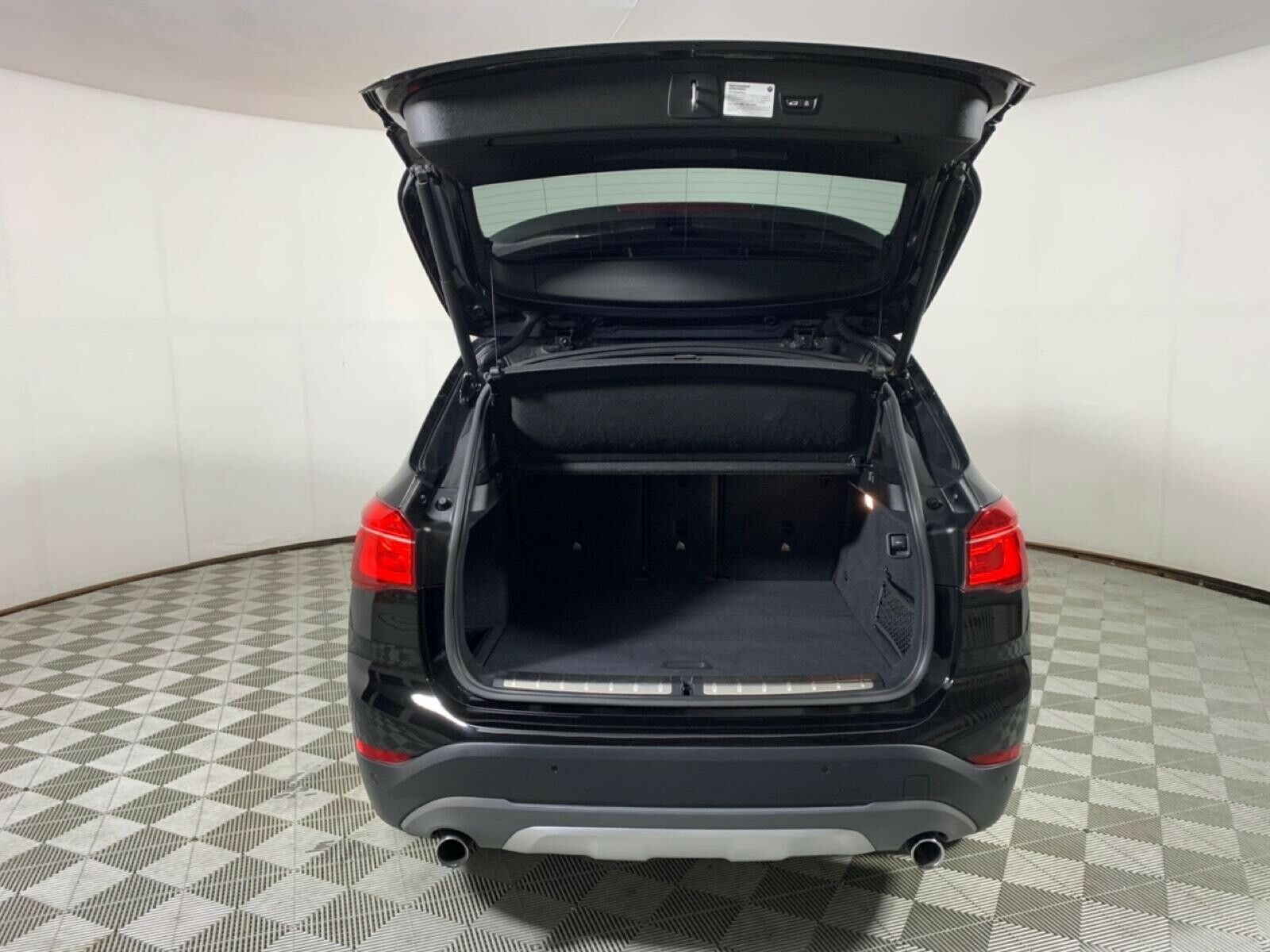 2018 BMW X1 xDrive28i - Fresh Stock Dated December 2025