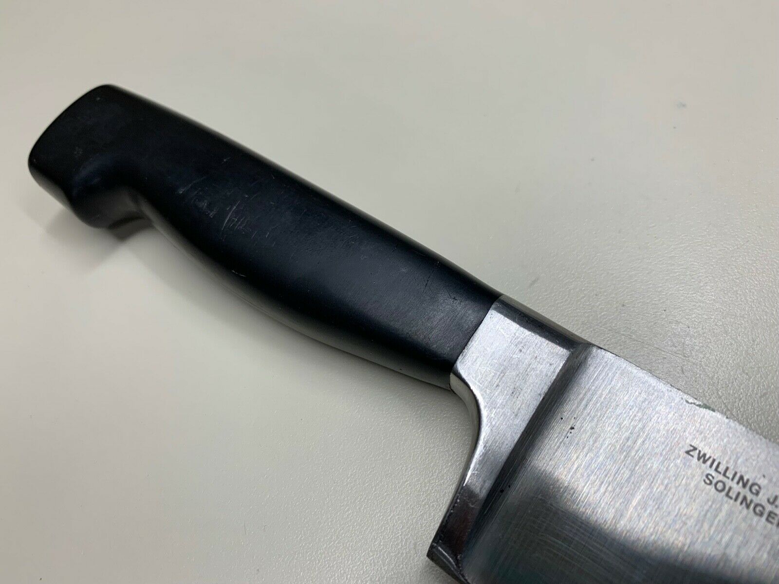 ZWILLING J.A. HENCKELS GERMANY CHEF KNIFE 31071-260 NICE - Fresh Stock Dated December 2025