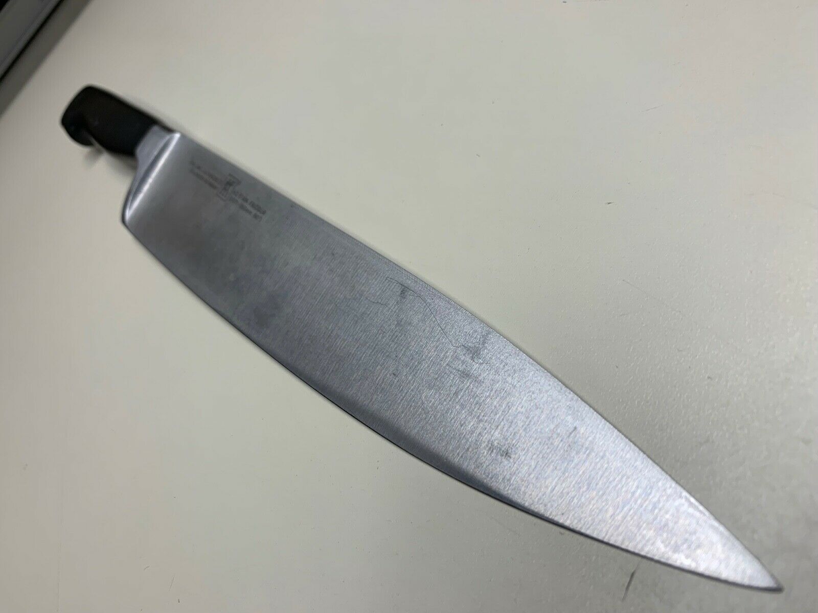 ZWILLING J.A. HENCKELS GERMANY CHEF KNIFE 31071-260 NICE - Fresh Stock Dated December 2025