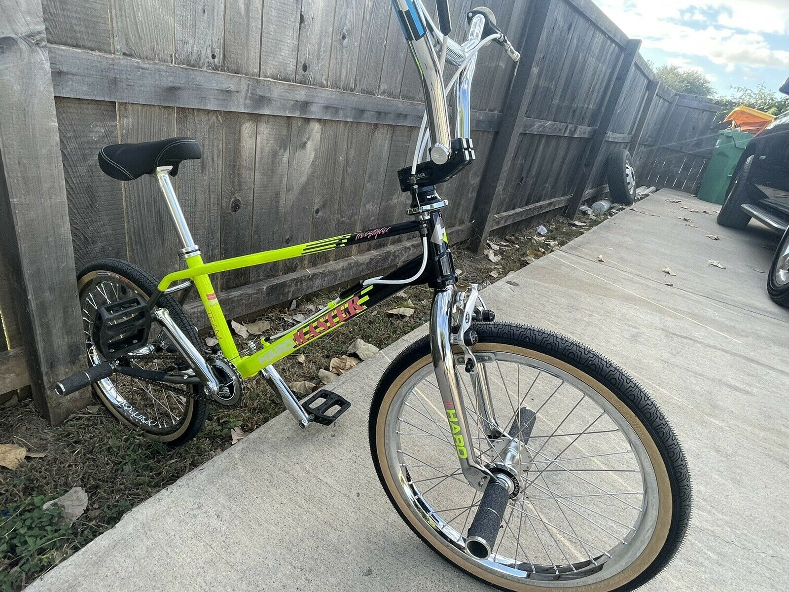 Custom 2017 Haro Lineage Master Freestyle Black White Chrome - Fresh Stock Dated February 2026